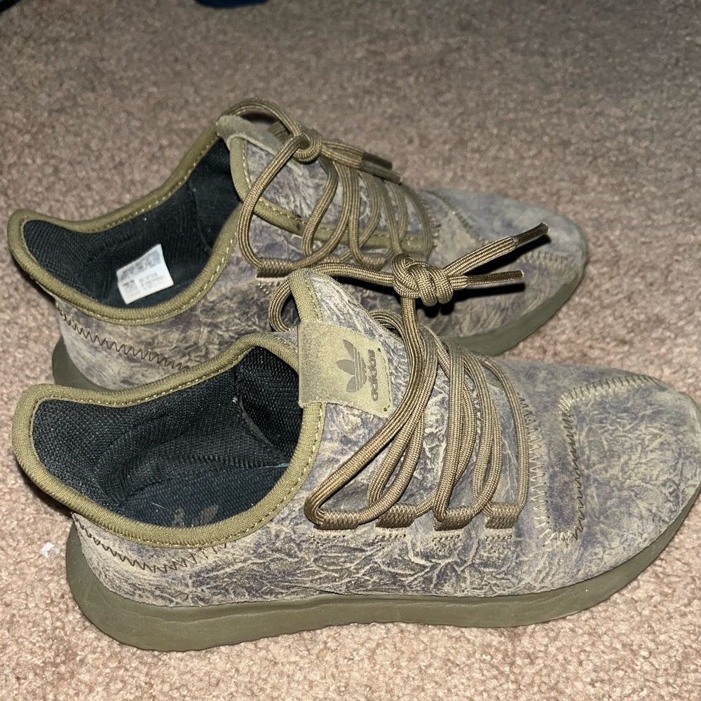 Adidas Tubular Khaki Green shoes